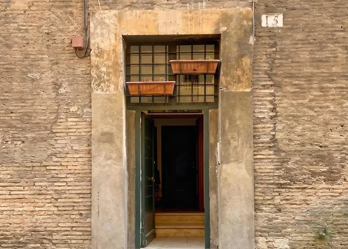 Old - Lungotevere Apartment *